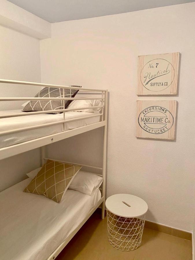 Formentor Beach primera linea de playa Apartamento Salou Exterior foto